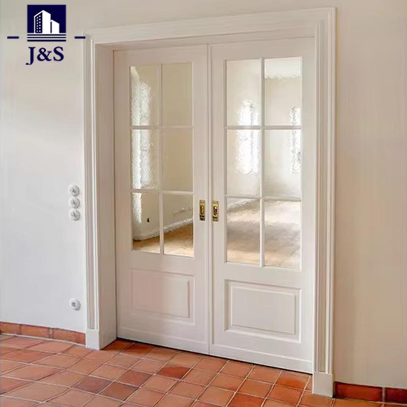 घन लाकडी आतील दरवाजा